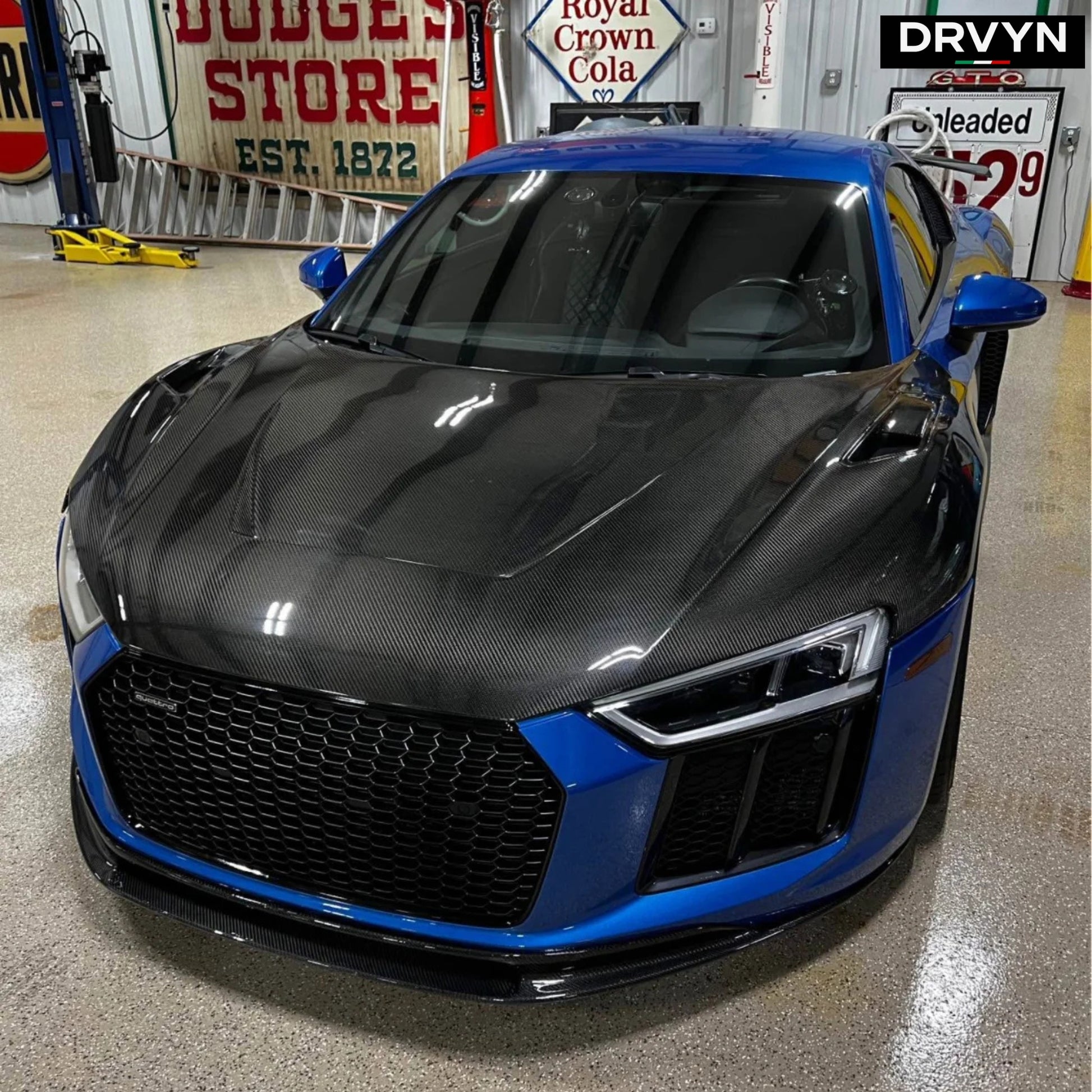 AUDI R8 4S3 CARBON FIBER HOOD BODY KIT AUDI R8 2017 2018 CARBON FIBER FRONT VENTED BONNET HOOD - photo 3 - Drvyn